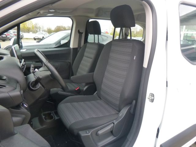 Fahrzeugabbildung Opel Combo Life E 1,2 T >15.729KM/Sitzheiz/PDC<