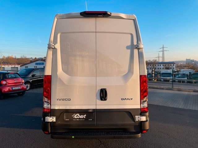 Fahrzeugabbildung Iveco Daily 35S18 HA8 3.0L *R3.520mm*Automatik*Kamera