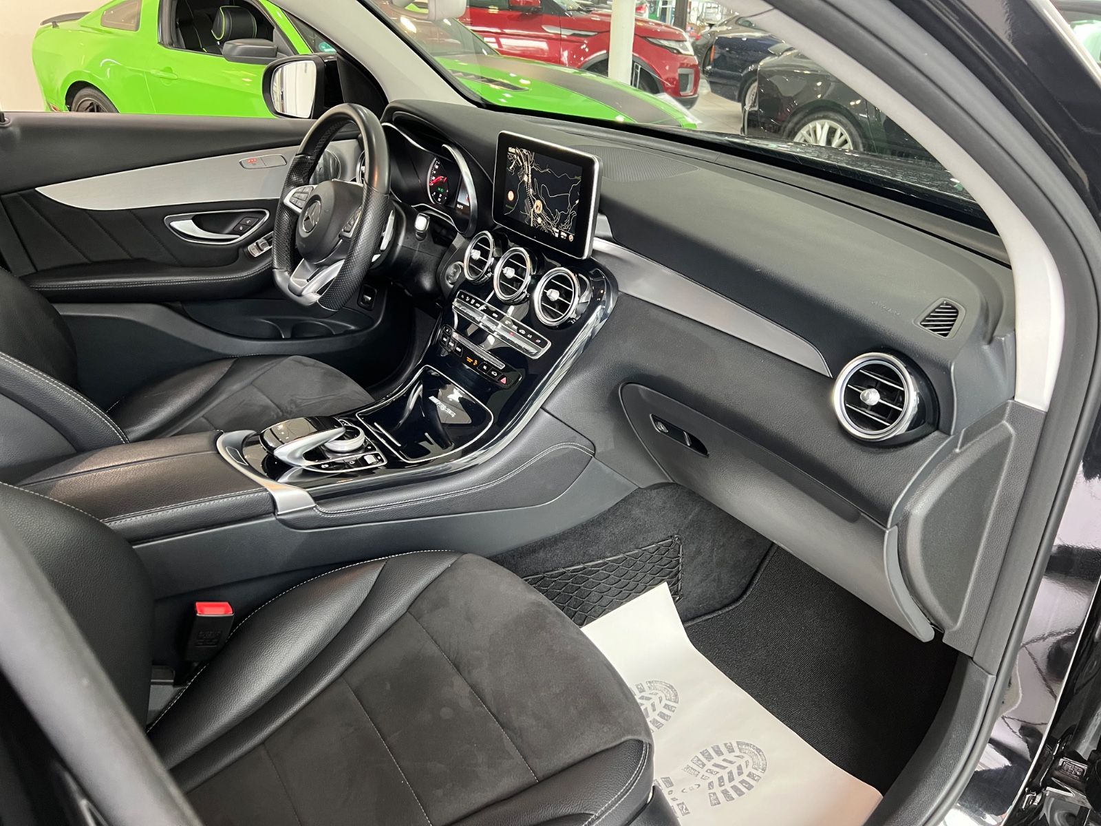 Fahrzeugabbildung Mercedes-Benz GLC 350 d Coupe 4Matic AMG LINE *BURMESTER*