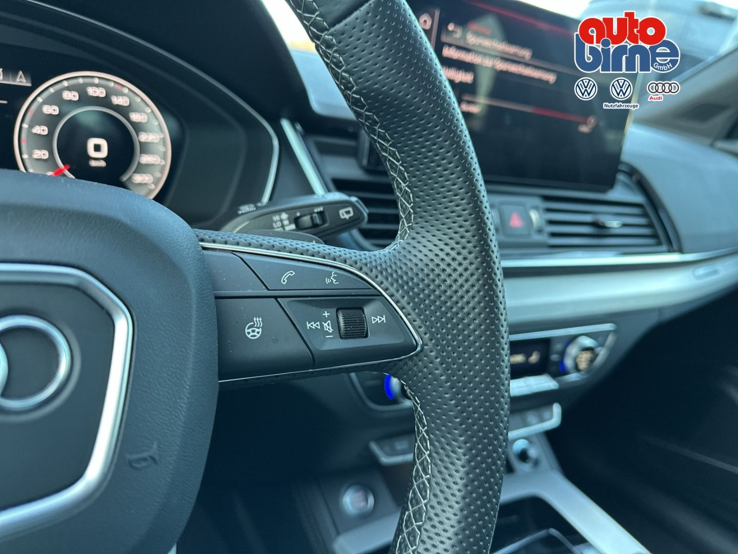 Q5 40 TDI quattro S line HUD Luftfederung AD Niv