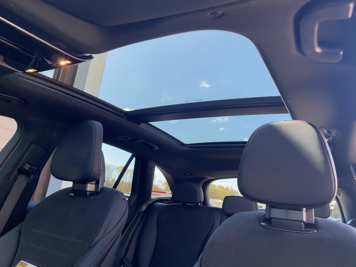 Fahrzeugabbildung Mercedes-Benz GLC 220 d 4M AMG/Night/Pano/Kamera/AHK