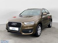 Audi Q3 2.0 TDI NAVI XENON KLIMA LM 17 ZOLL PDC