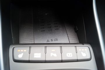 Hyundai i20 1.0 T-GDI N Line NAVI-LED-4xSHZG-DACH SCWARZ