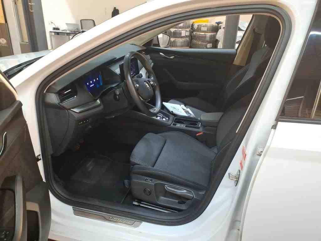 Skoda Octavia - Bild 8