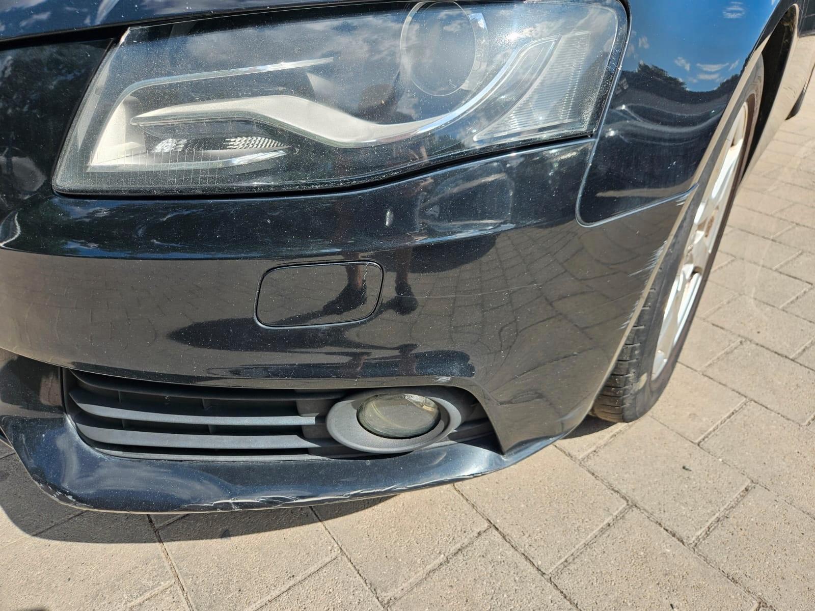 Audi A4 2011 — photo 19