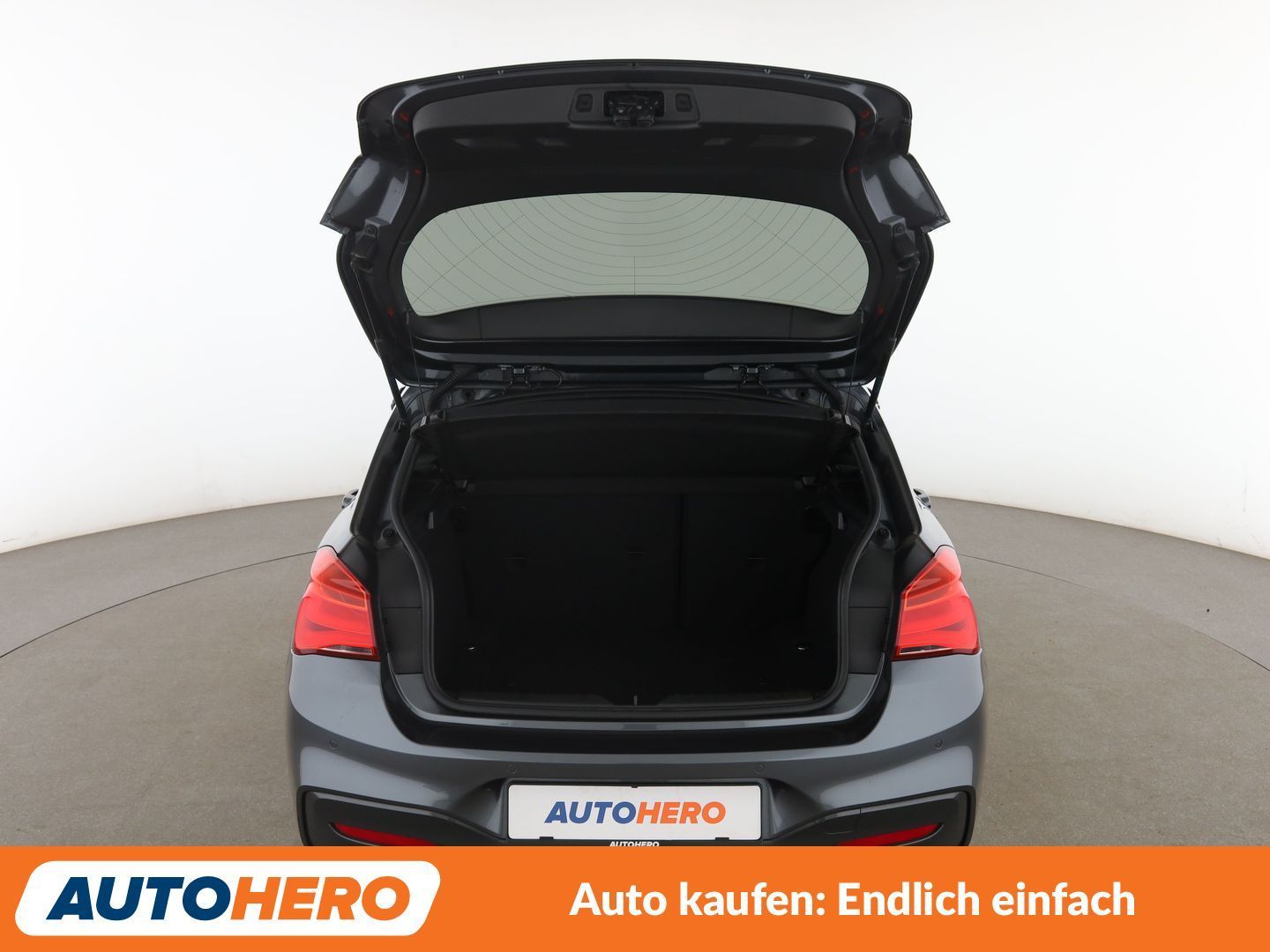 BMW 1er 120i M Sport*NAVI*TEMPO*PDC*SHZ*LIM* foto 17