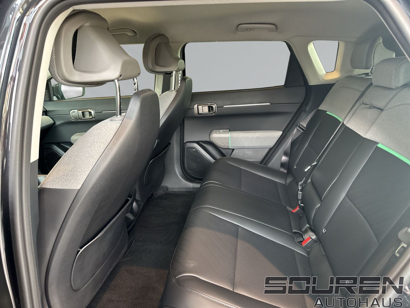 Fahrzeugabbildung Kia EV4 81kWh EARTH Gewerbe WP Tech Drive Upgrade So