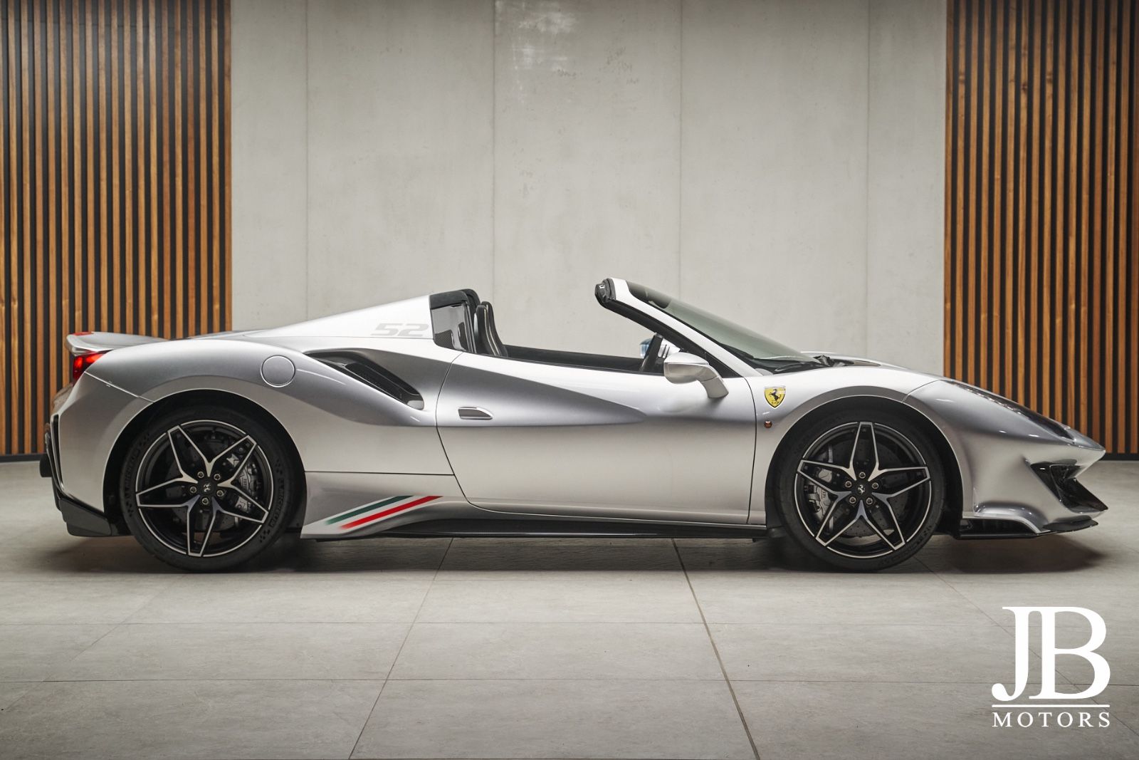 Fahrzeugabbildung Ferrari 488 Pista Spider Tailormade Special Carbon Lift