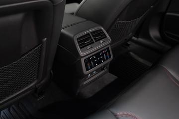2025 AUDI RS6 缩略图 31