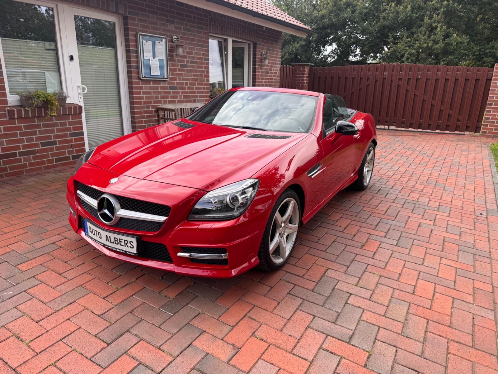 Mercedes-Benz SLK 250 AMG-Line, Glasdach!!!