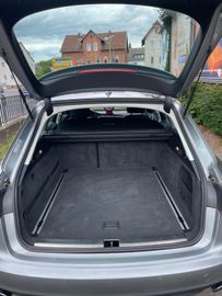 Audi A6 - 12