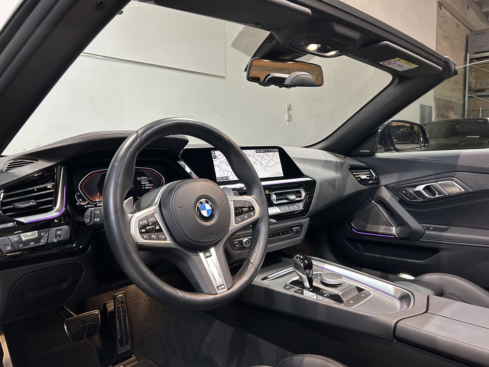 Fahrzeugabbildung BMW Z4 M40i Head-Up Windschutz Lenkradheizung