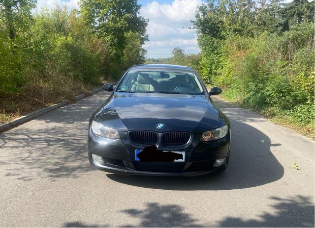 BMW E92 325i-218PS-Automatik