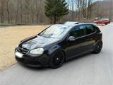 Volkswagen Golf 5 R32 VR6 3.2L - Volkswagen Golf: Vr6