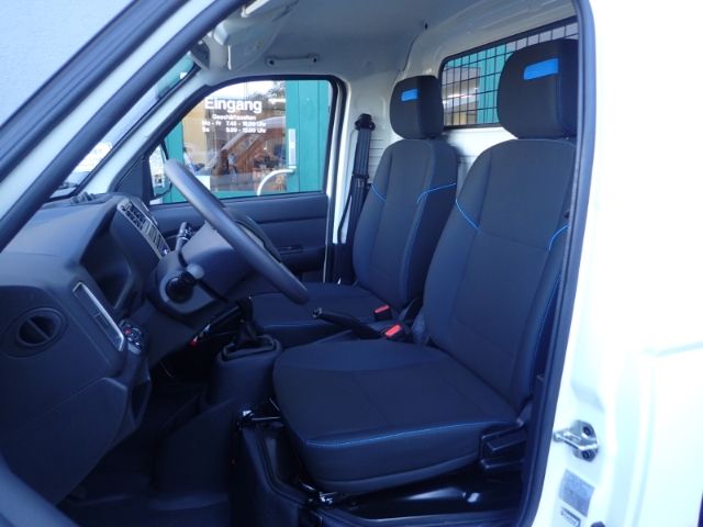 Fahrzeugabbildung Piaggio Porter NP6 3-Seitenkipper TW LPG 3,0m SR HDTOP-P