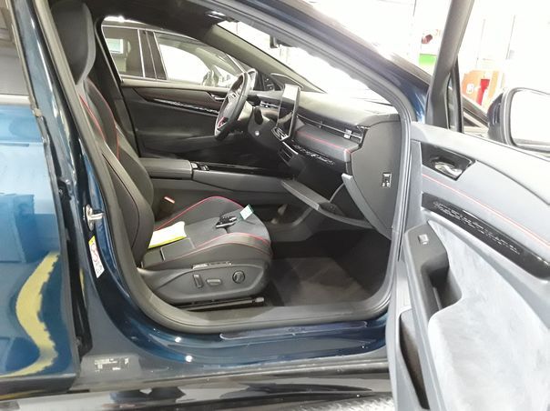 Volkswagen ID.7 Tourer GTX AHK Panorama IQDr foto 4