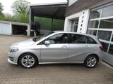 Mercedes-Benz B 200  / NAVI / AUTOMATIK - Mercedes-Benz B 200 Gebrauchtwagen in Mülheim (Ruhr)