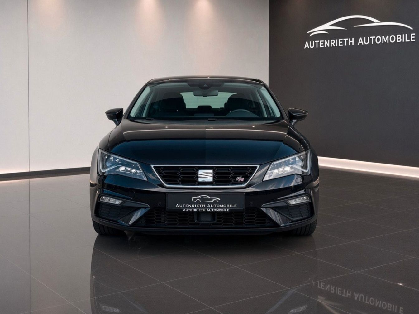 Seat Leon FR AUTOMATIK/CARPLAY/SITZHEIZUNG/GARANTIE imagem 2