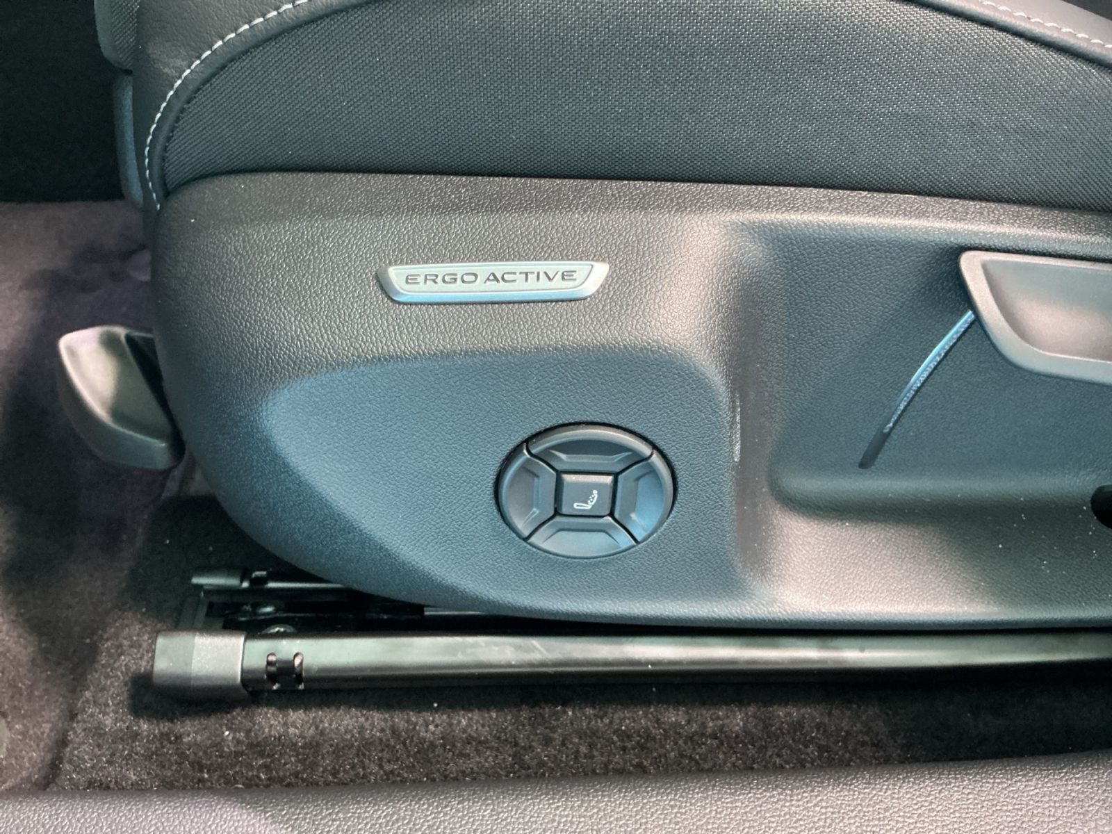 Volkswagen T-Roc - Bild 17