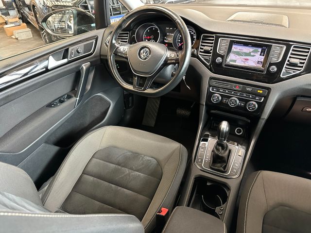 Volkswagen Golf *ACC*NAV*PDC*SitzHZ*2-ZONEN*ALCANTARA*AHK*