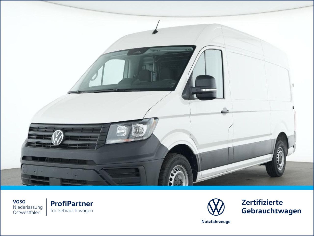 Volkswagen Crafter Kasten Mittel Neues Modell RearView Navi