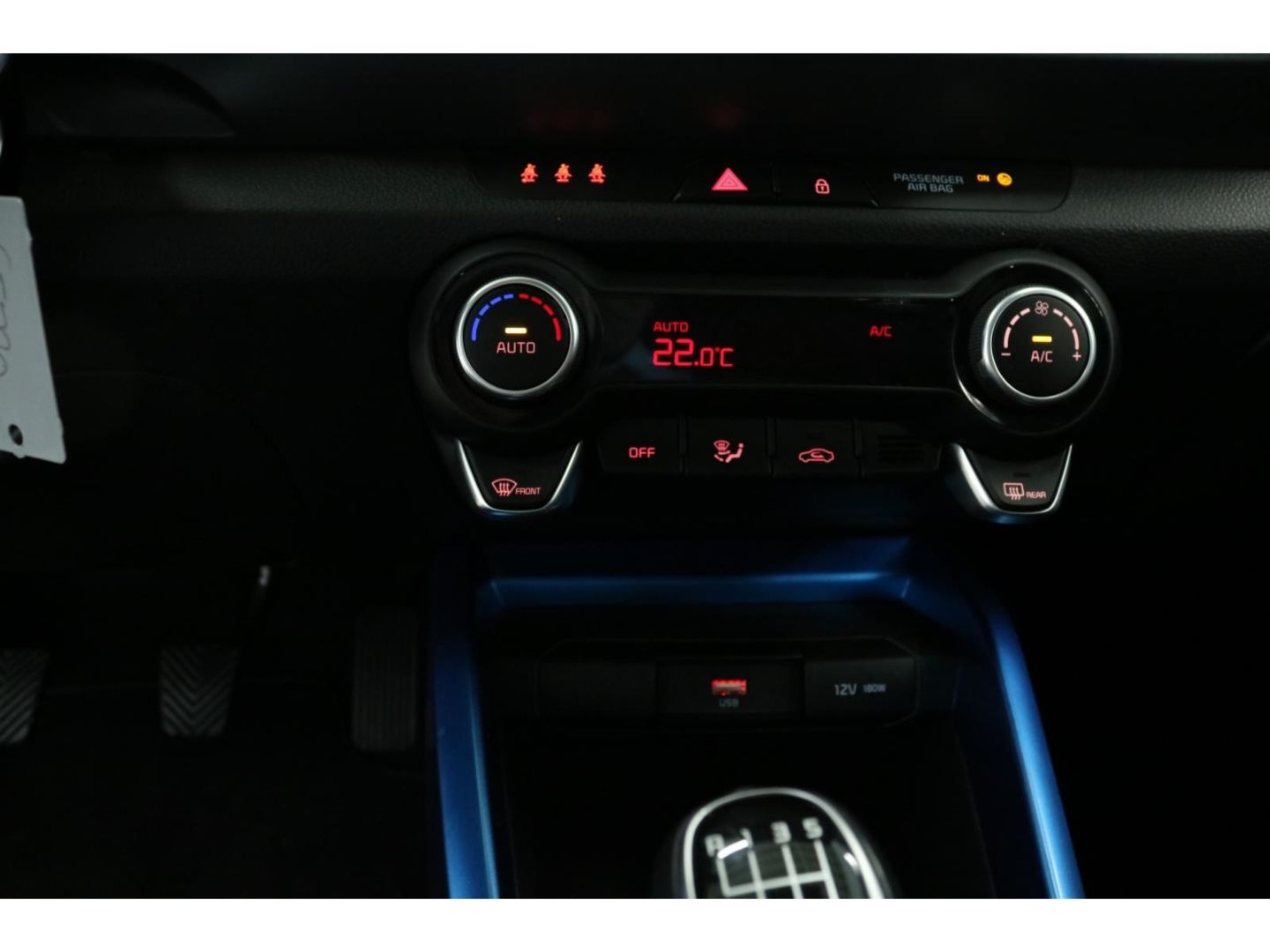 Fahrzeugabbildung Kia Stonic Nightline Edition 1.0 T-GDI 48V Navi SHZ