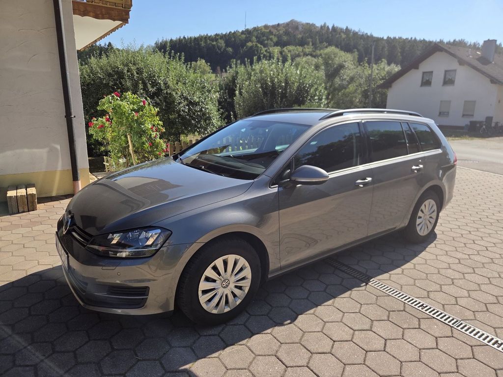 Image of Volkswagen Golf