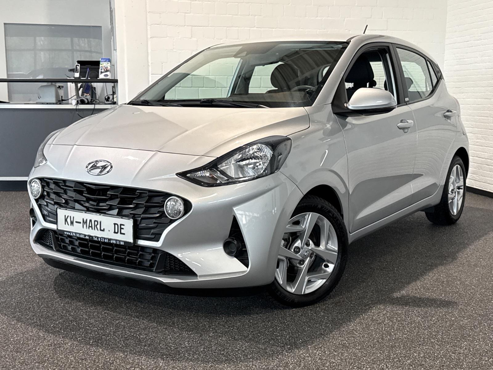 Hyundai i10 Trend AUTOM. KLIMA SITZHEIZUNG PDC ALLWETTER