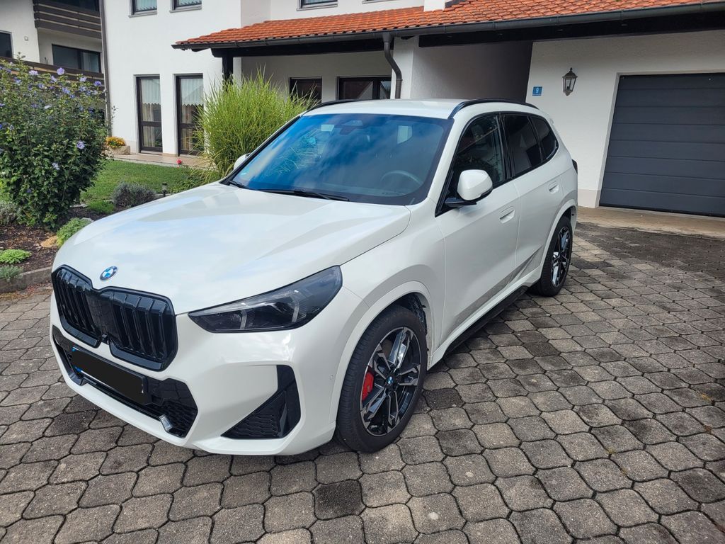 Image of BMW X1
