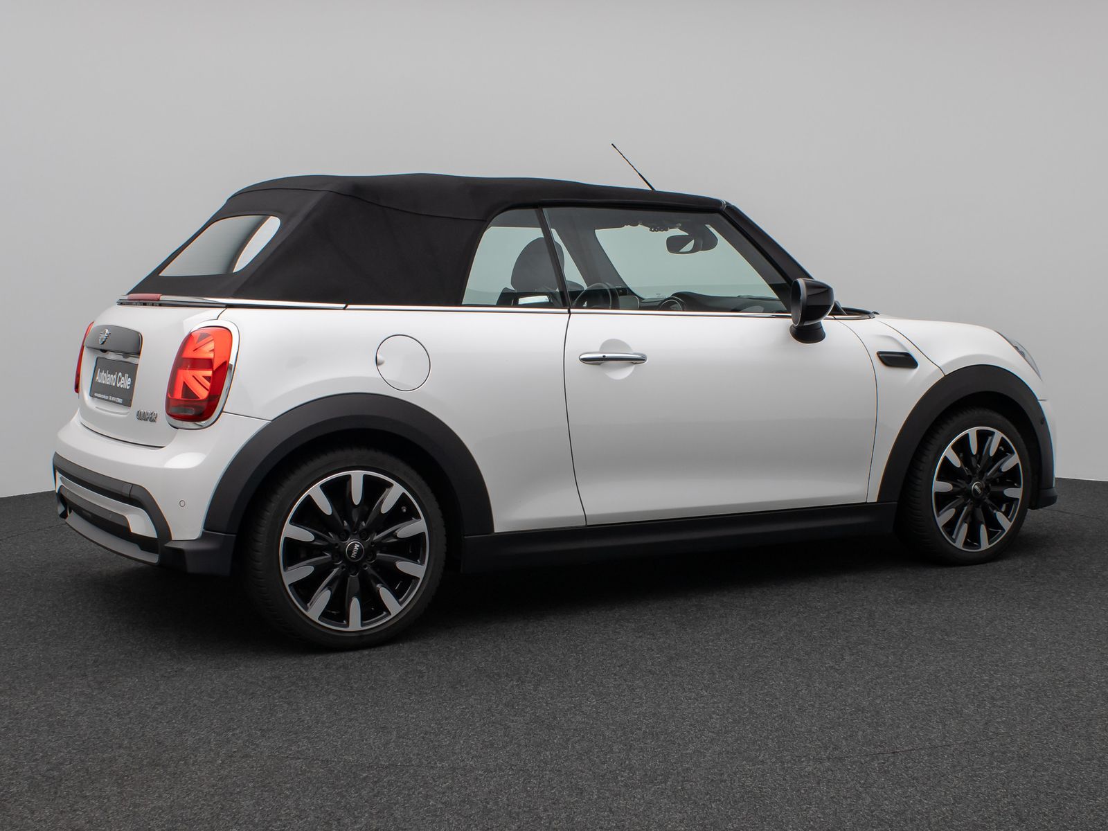 Fahrzeugabbildung MINI Cooper Cabrio Kamera HUD H/K Komfort Sport Voll