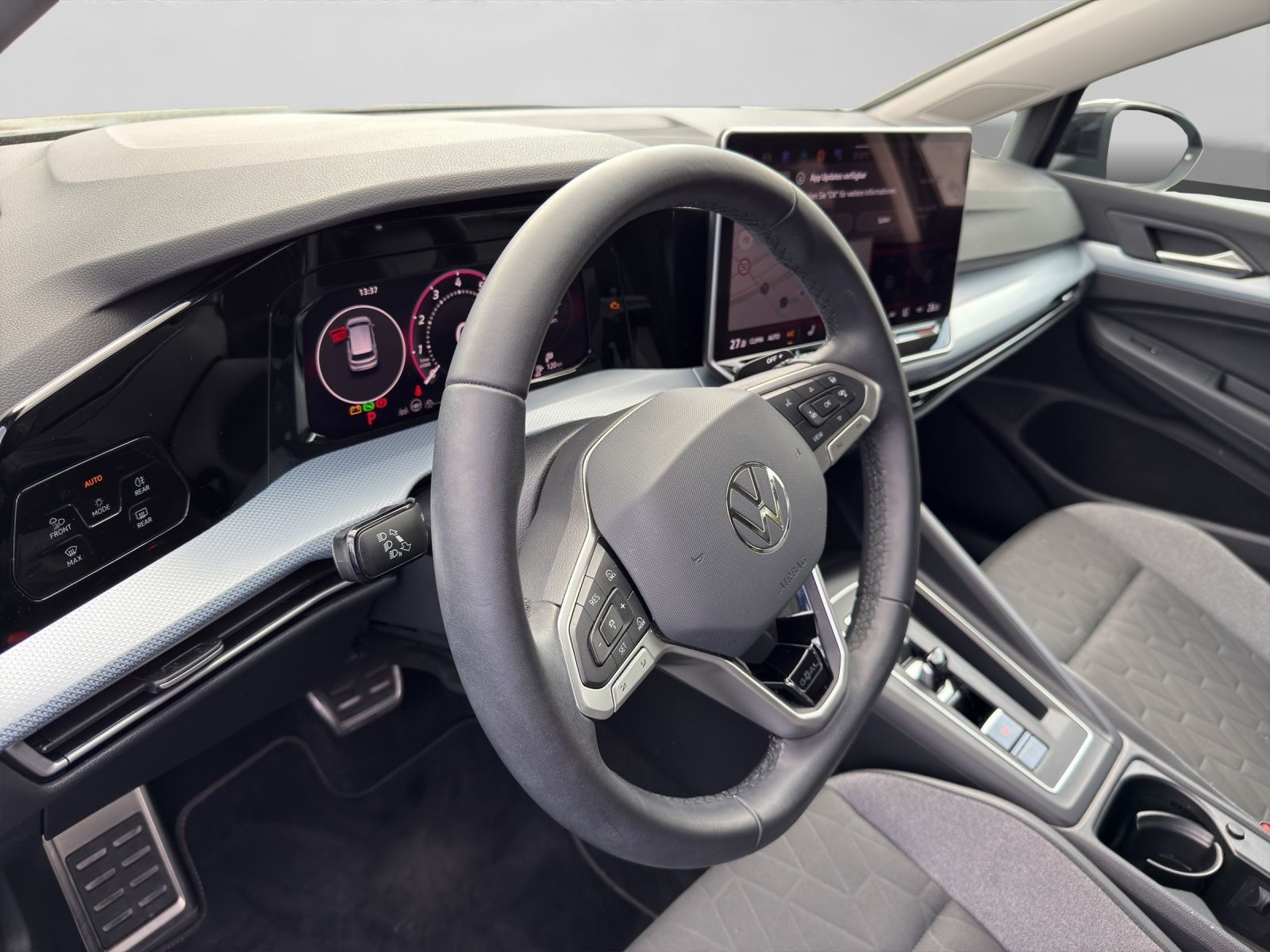 Volkswagen Golf - Bild 9