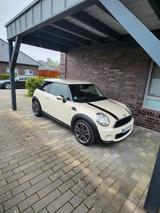 MINI Mini One  Pepper White R56 - MINI MINI: Pepper White