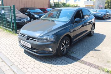 Volkswagen Polo - 1