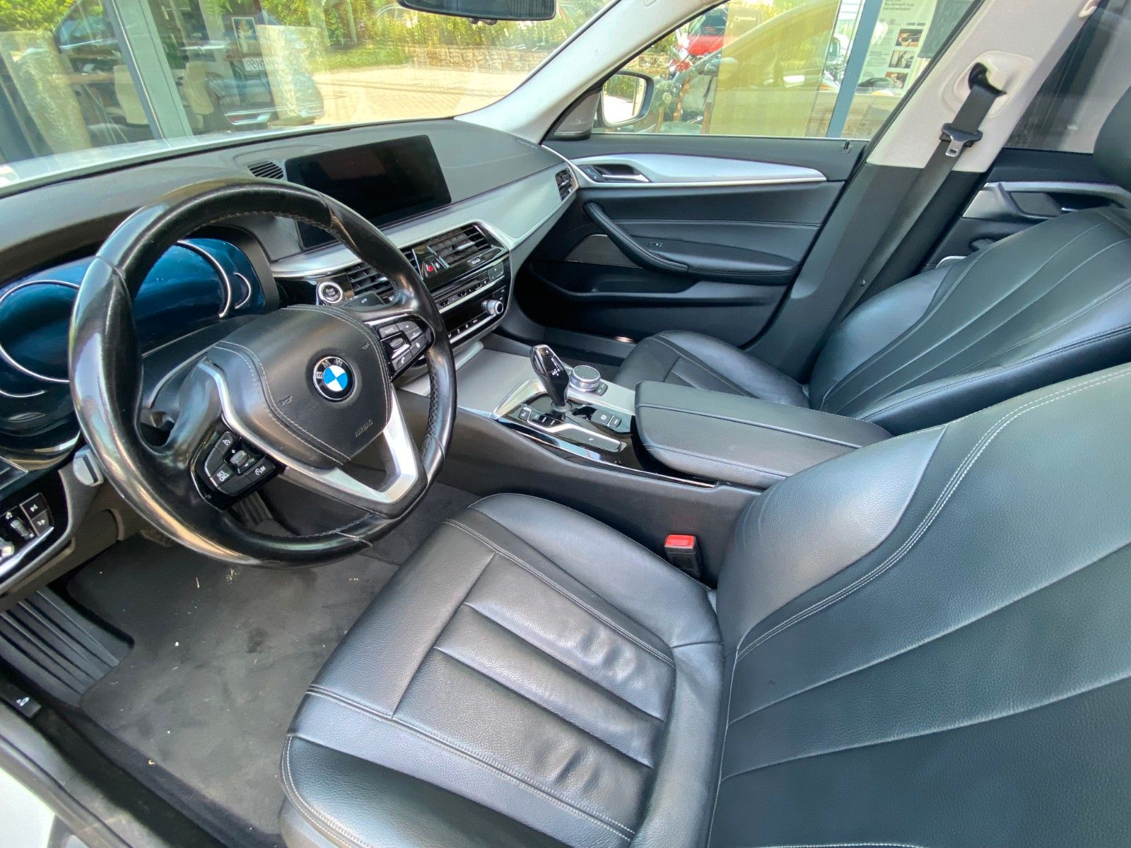 Fahrzeugabbildung BMW 520 Baureihe 5 Lim. 520 d