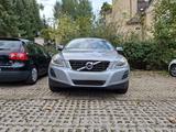 Volvo XC60 D3 AWD Kinetic  - Volvo XC60 aus 2012