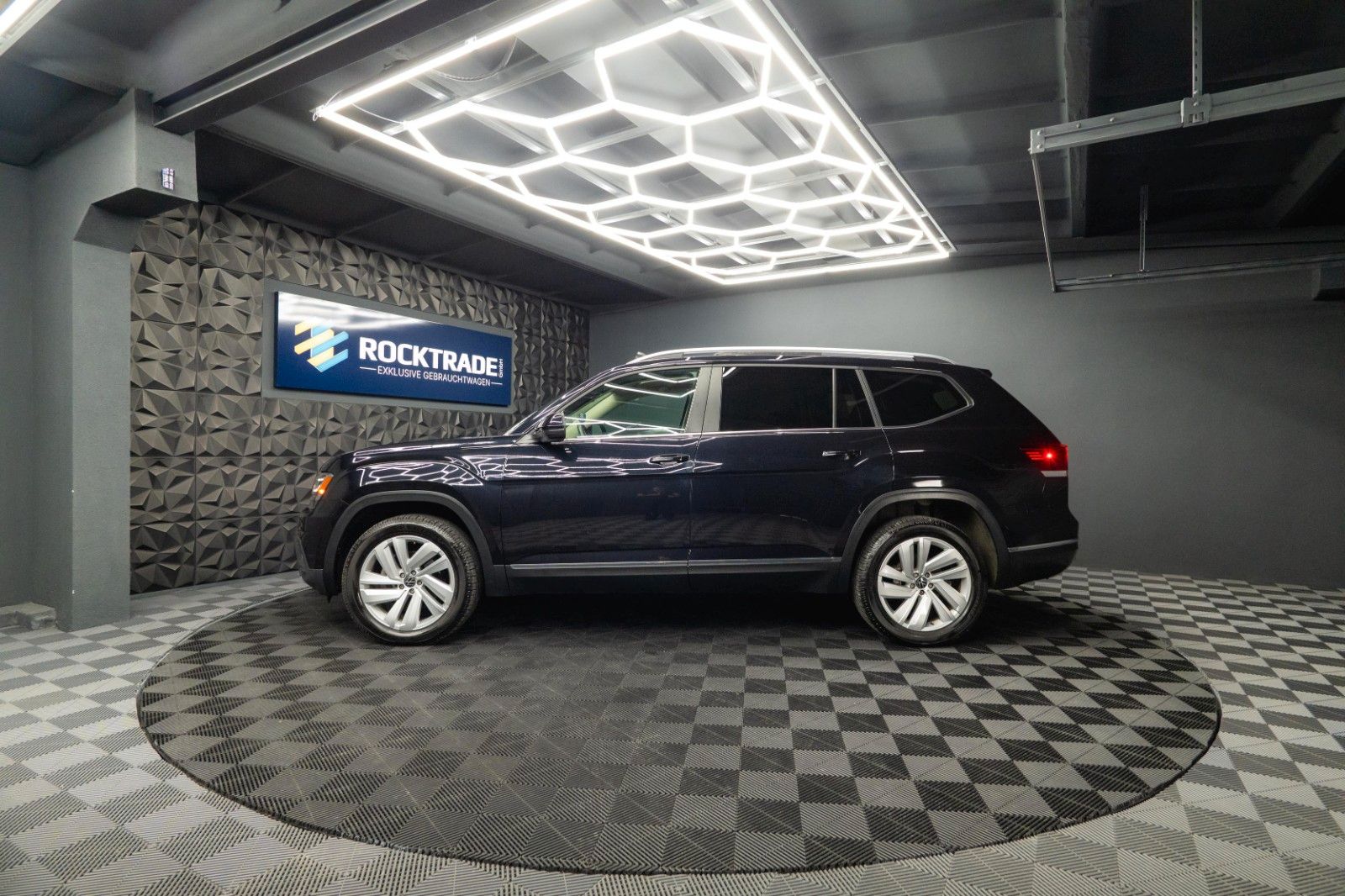 Fahrzeugabbildung Volkswagen ATLAS 3.6 4x4 SEL PREMIUM *7 Sitze*Pano*ACC*LED*