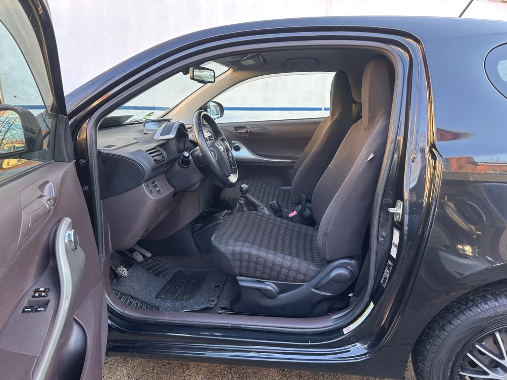 Toyota IQ