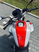 BMW F900R  - Offers