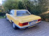 Mercedes-Benz SL 350 - Mercedes-Benz SL aus dem Jahr 1975