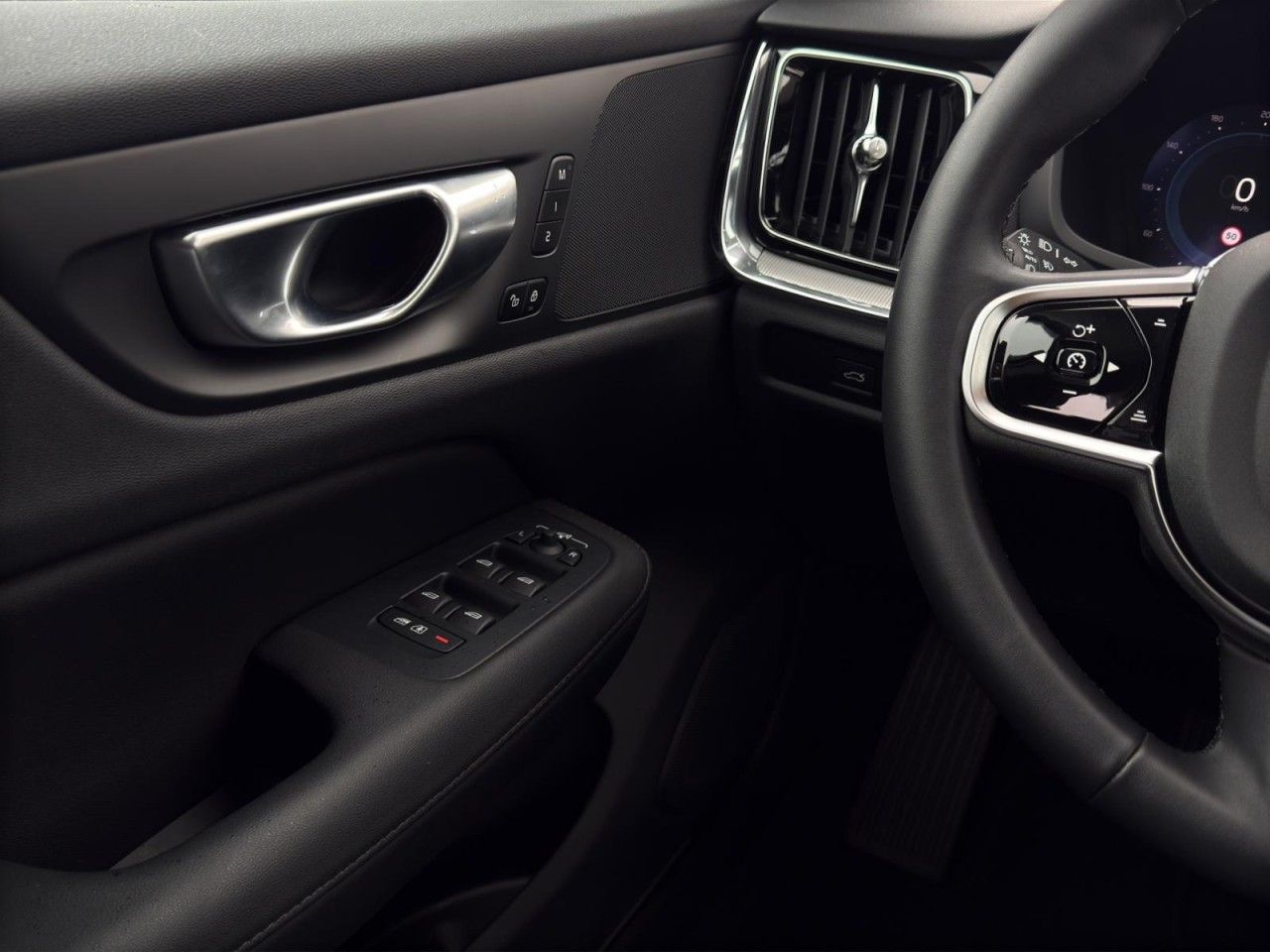 Volvo V60 B4 CC Plus AWD/Leder/Navi/LED/Kam/19Zoll/GJR foto 12