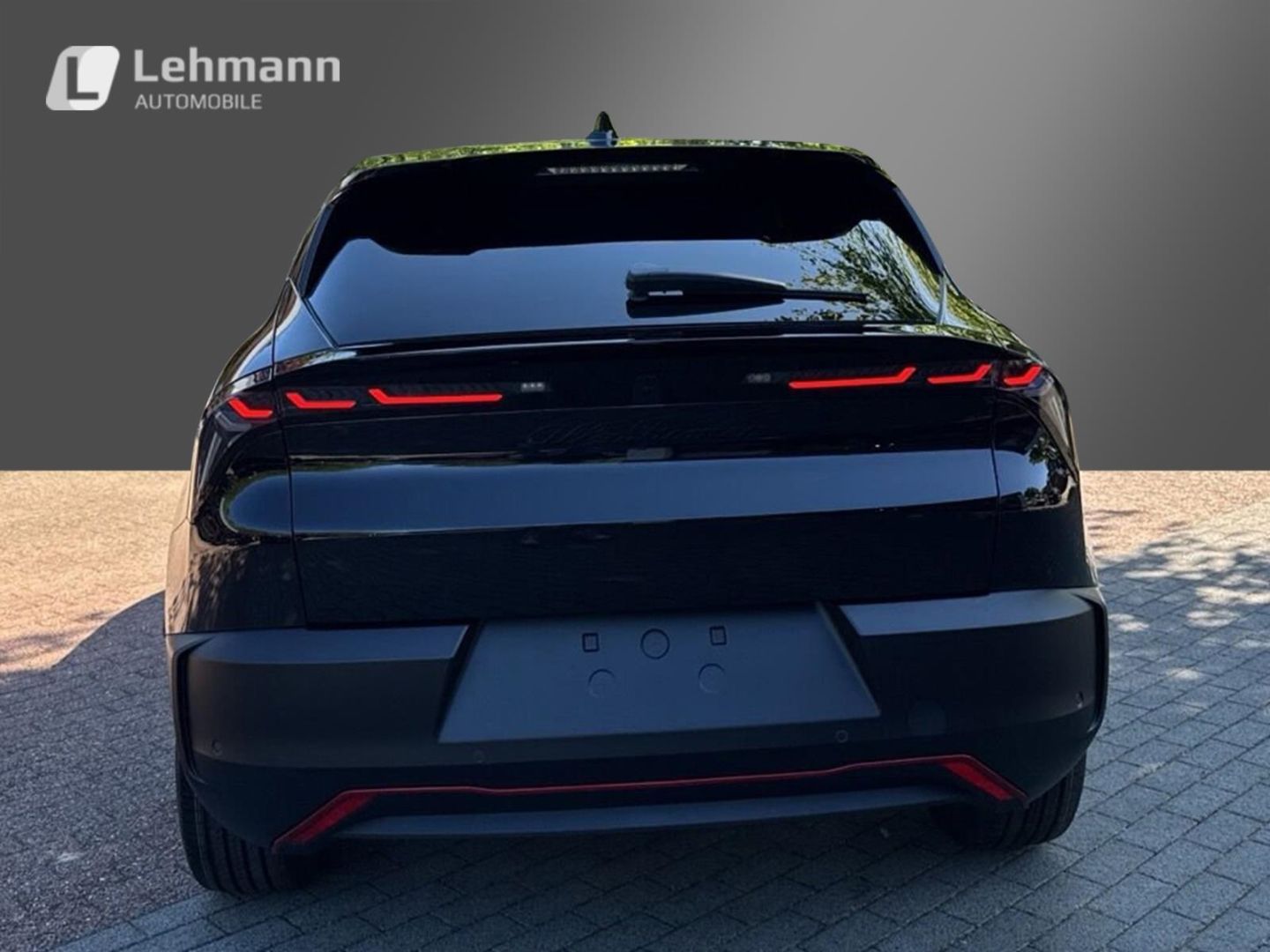 Fahrzeugabbildung Alfa Romeo Junior Elettrica SPECIALE- Panoramadach - sofort