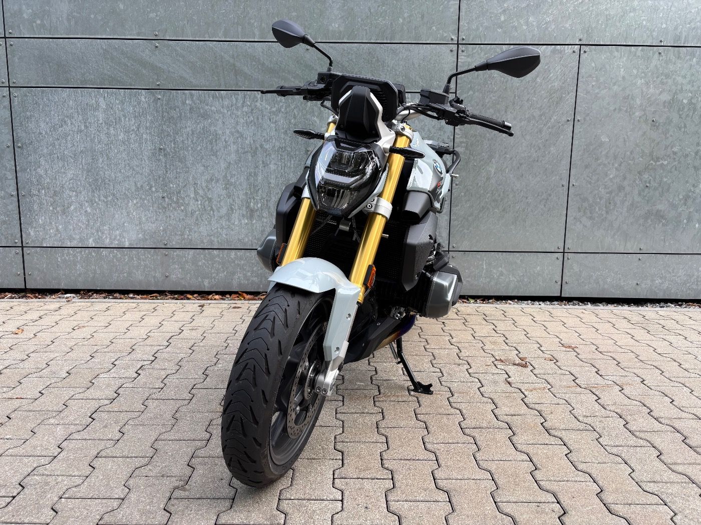 Fahrzeugabbildung BMW R 1250 R 3 Pakete