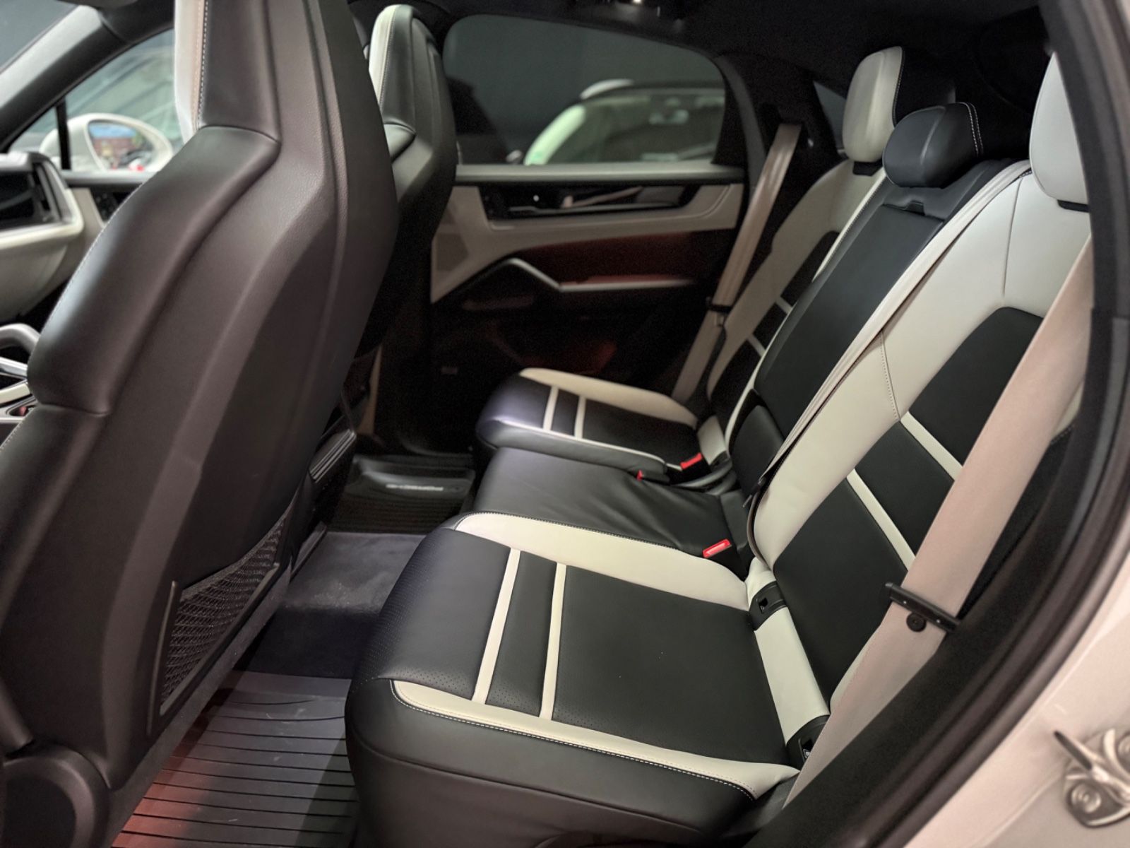 Porsche Cayenne Coupe Kreide*VOLL*APPROVED* foto 16