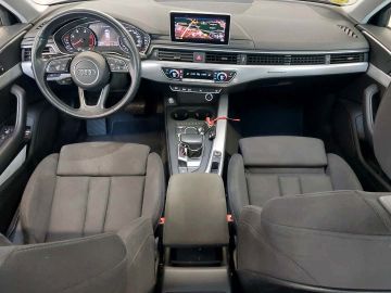 Audi A4 - 9