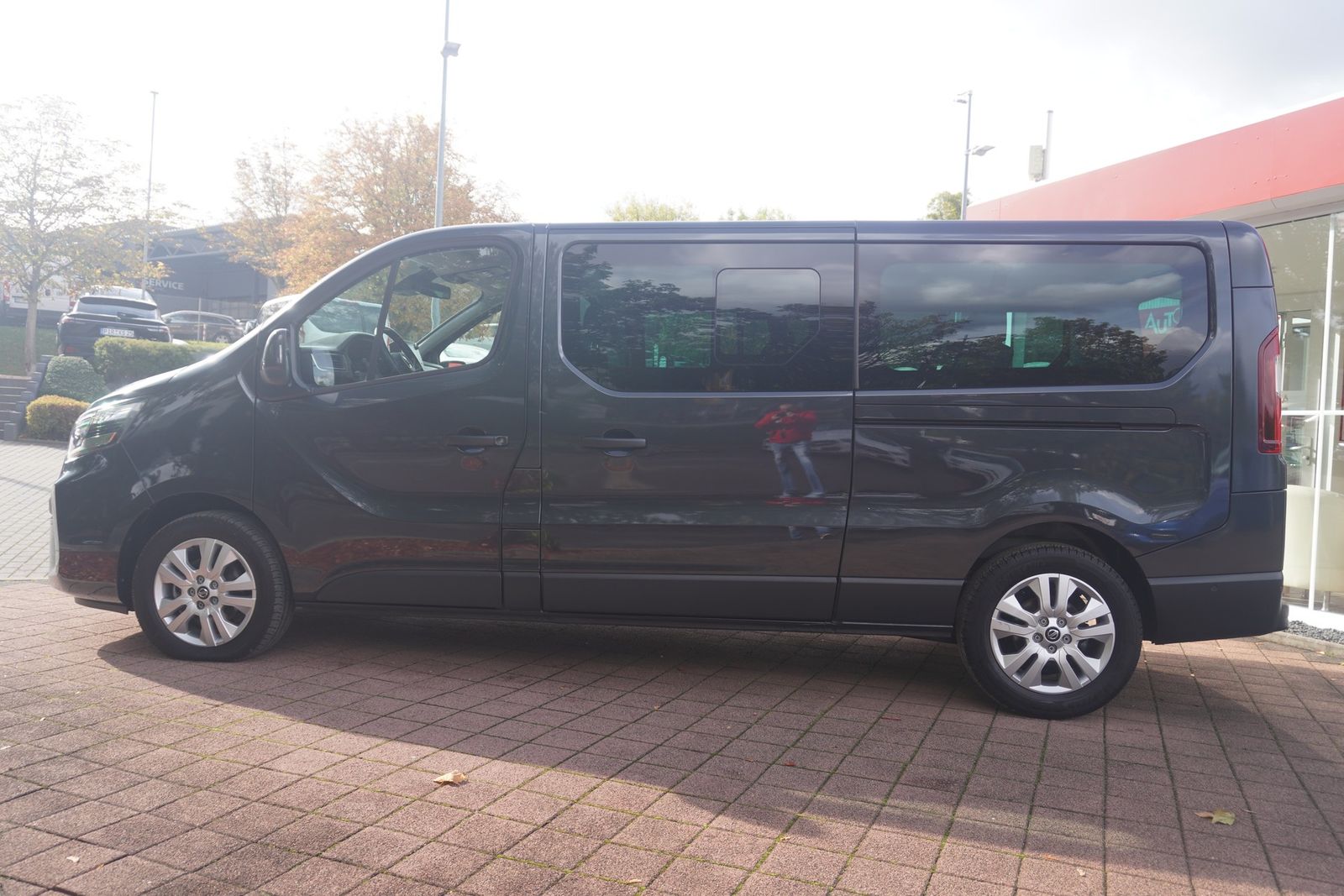 Nissan Primastar 2.0 dCi L2H1 Tekna 8-Sitzer LED Kamera imagem 2