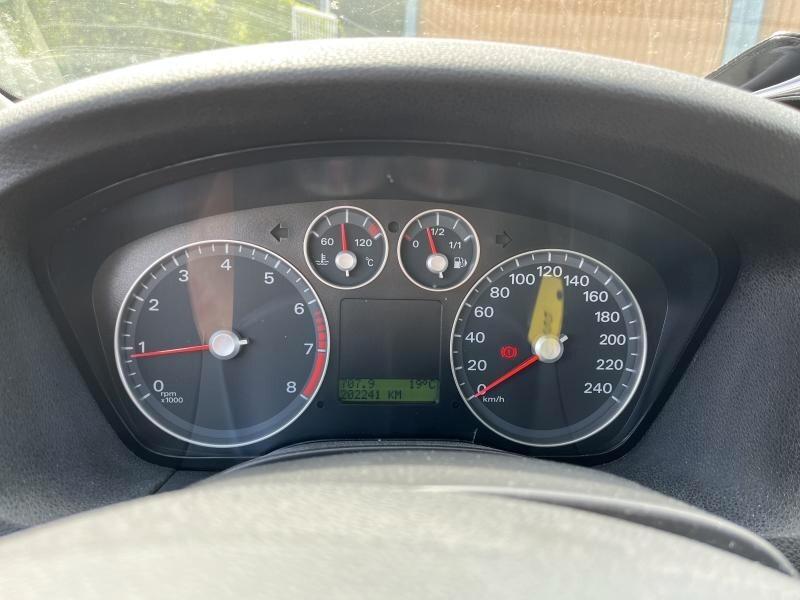 Ford Focus 2007 — photo 6