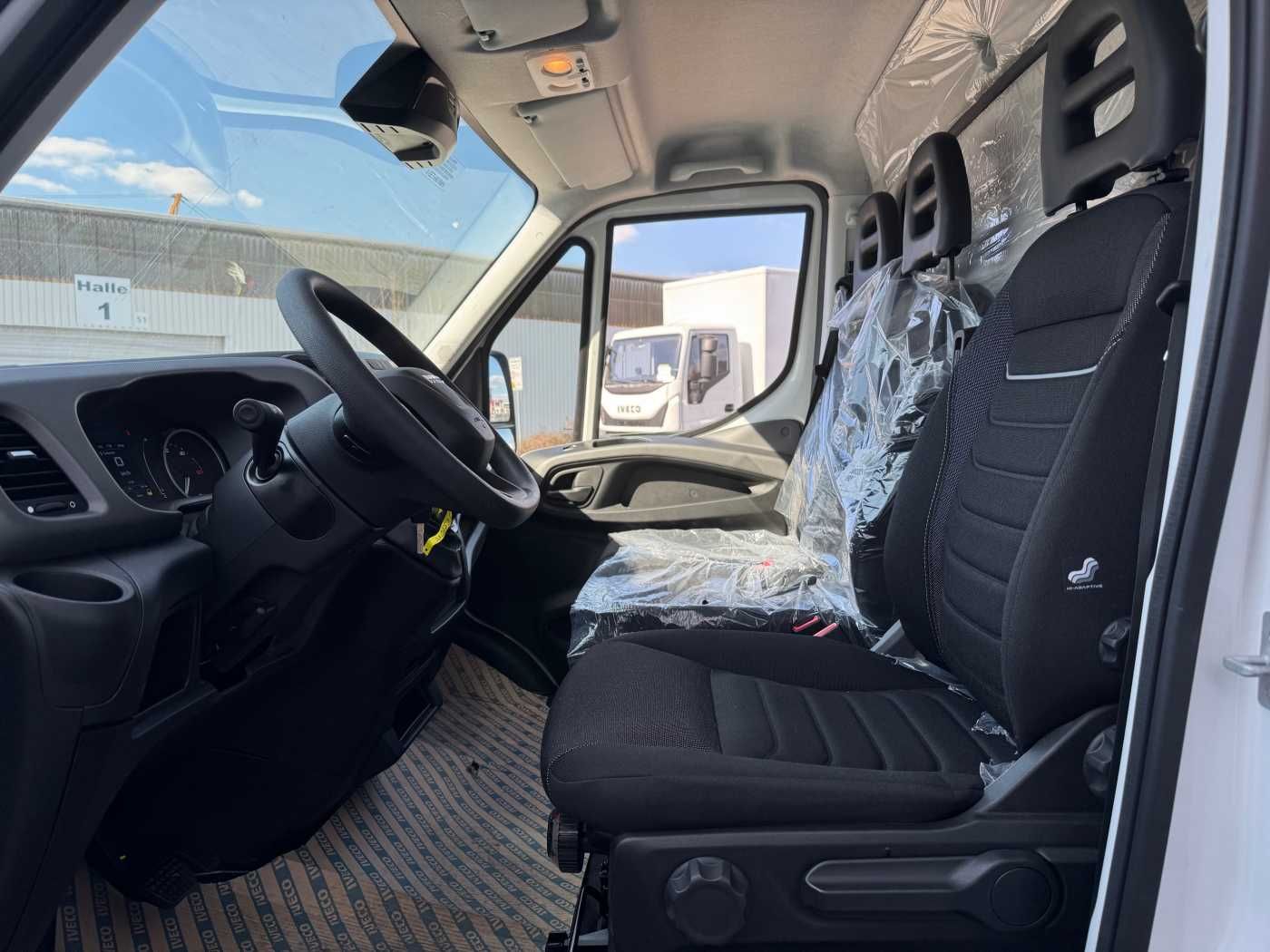 Fahrzeugabbildung Iveco Daily 50C16 HA8 Pritsche+Plane *LBW* 3x