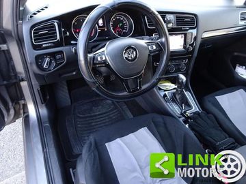 Volkswagen Golf - 4