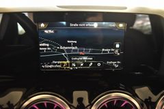 MERCEDES-BENZ B 200 Business~Automatik~Leder~Navi~Apple~LED