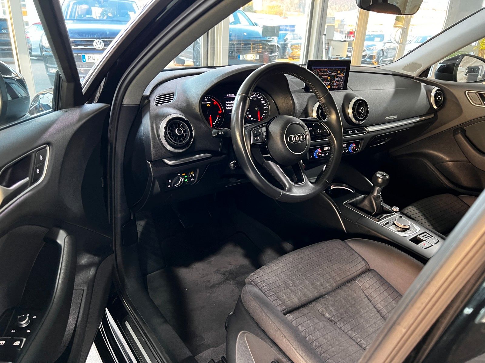 Audi A3 Sportback Sport | NAVI | SHZ | TEMPO | AHK foto 8